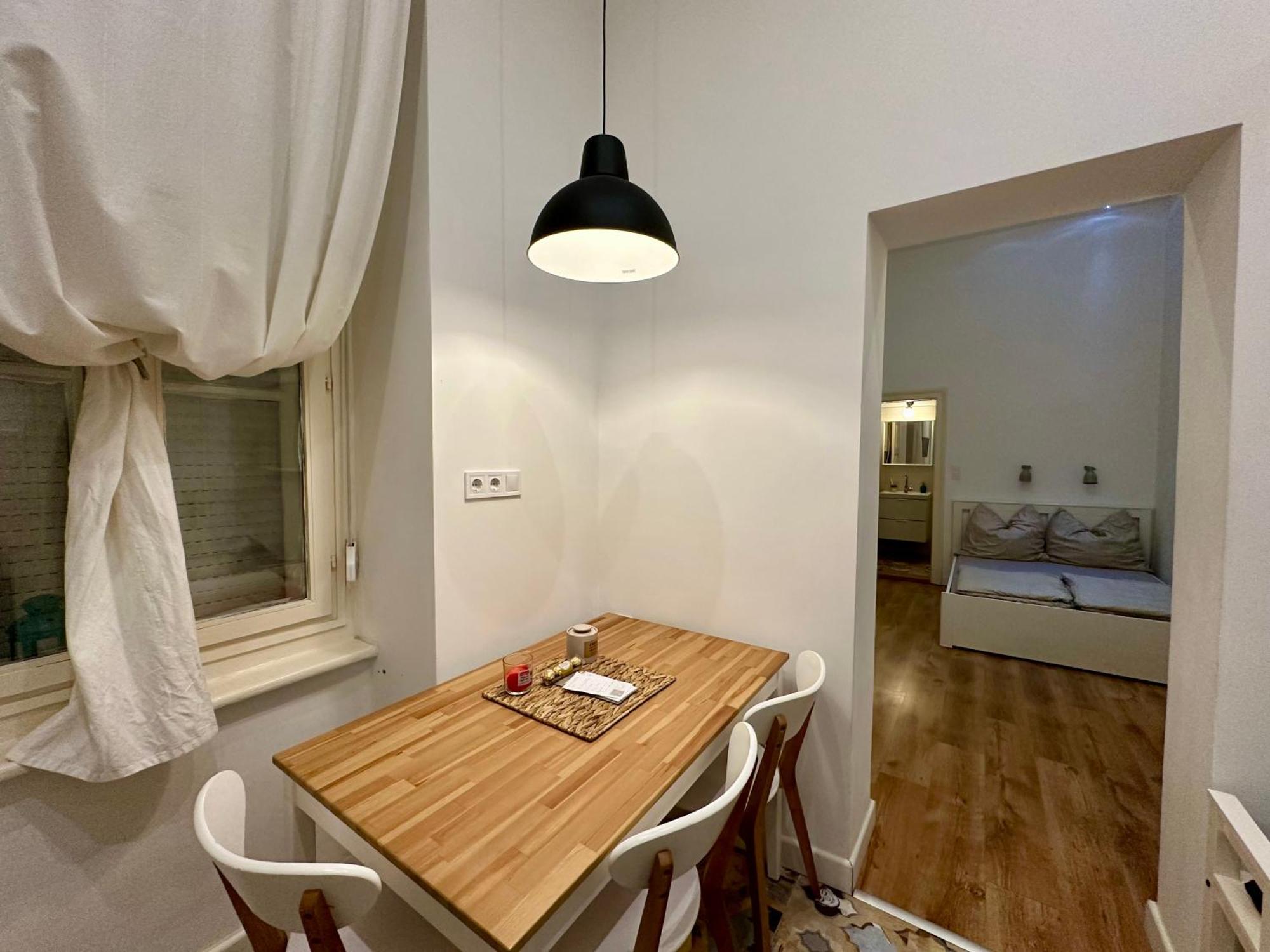 Cozy Studio Flat In The Heart Of Budapesta Exterior foto